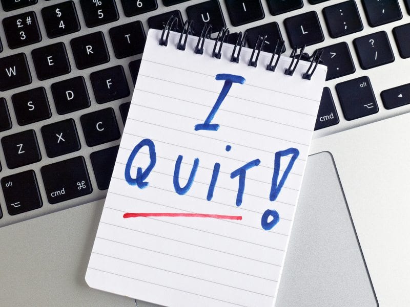 4 Signs an Employee is Quitting