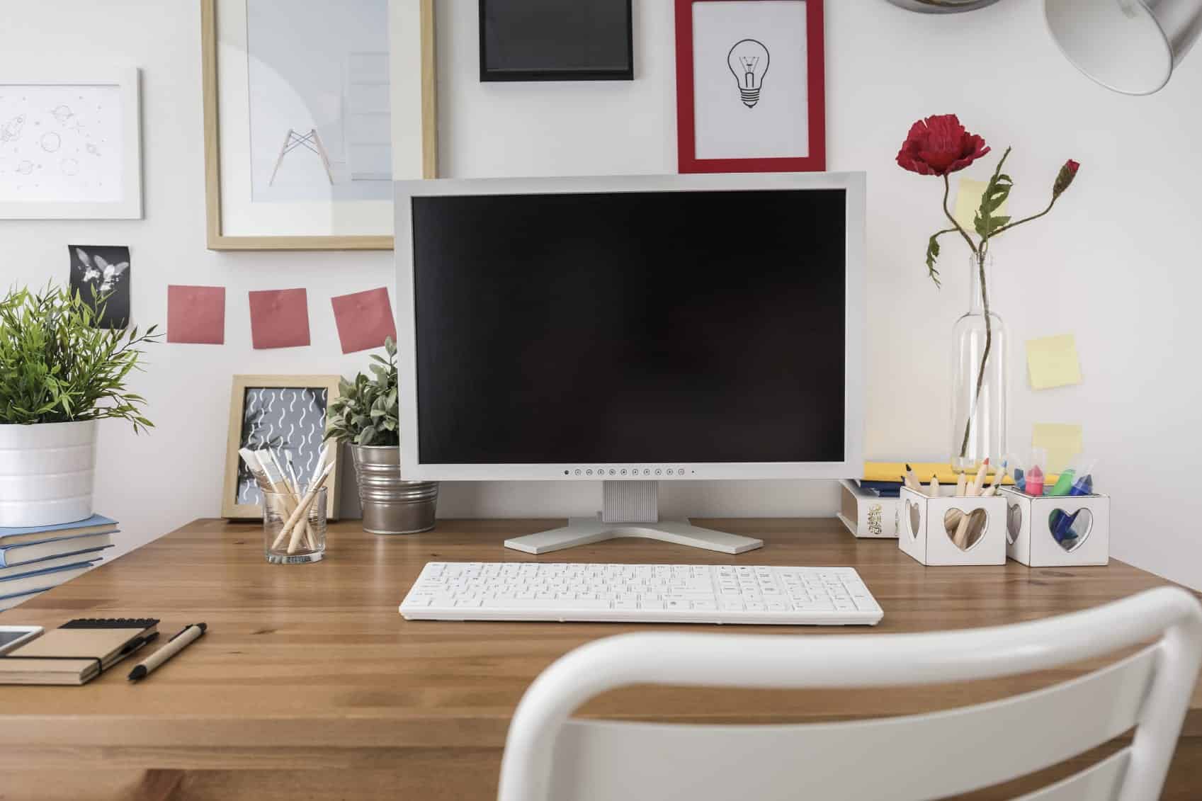 How to Make Your Home Office Spring Fresh and Super Organized